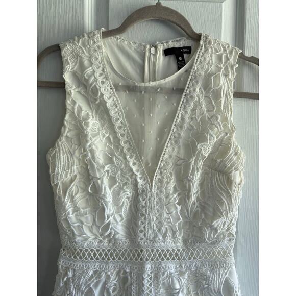 Aqua Bloomingdale’s White Lace Boho Peekaboo Dress Homecoming Formal size XS - Picture 3 of 6